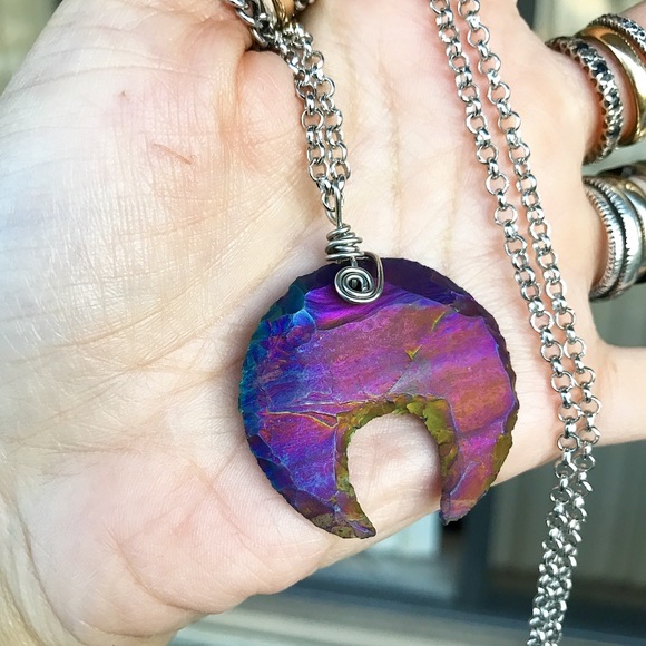 Druzy moon necklace . Reversible purple green yellow druzy quartz gemstone moon - Picture 2 of 10